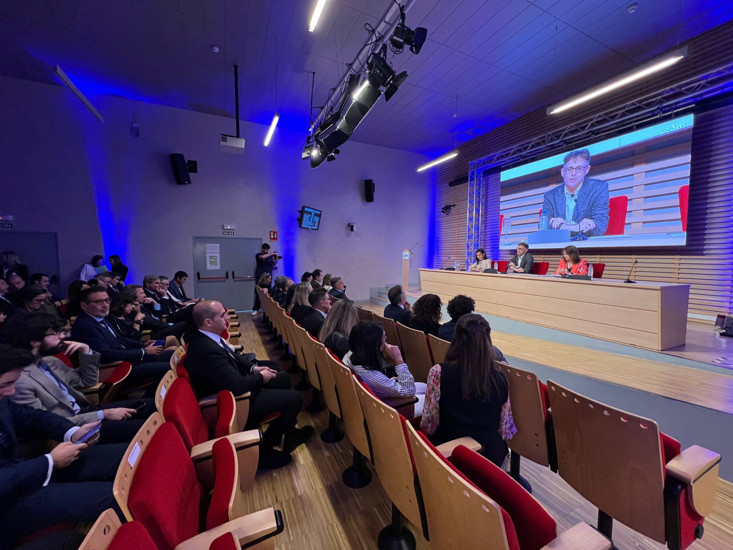 Spin-offs y startups en el centro de la innovación durante la presentación del Clúster de Inteligencia Artificial por la Comunidad de Madrid en la UC3M