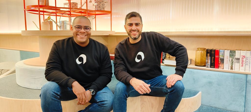 Jesus Javier Guevara Monjes CEO de Aura Pay y Sebastián Barrera COO de Aura Pay