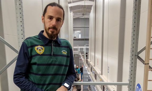 Victor Juárez es el CEO de Mi Tienda de Arte