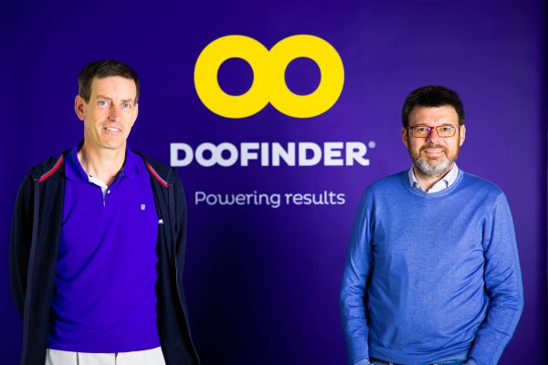Iván Navas (dcha) y Enrique Martínez, cofundadores de Doofinder, una empresa que ha crecido mediante bootstrapping