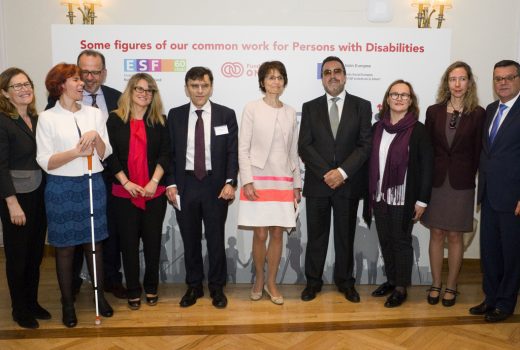 Europa reconoce la labor conjunta de la Fundación ONCE y el FSE
