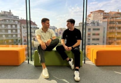 Sergi Borja y Bernat Relats, fundadores de Honei, que ha cerrado una ronda de financiación de 1,45 millones