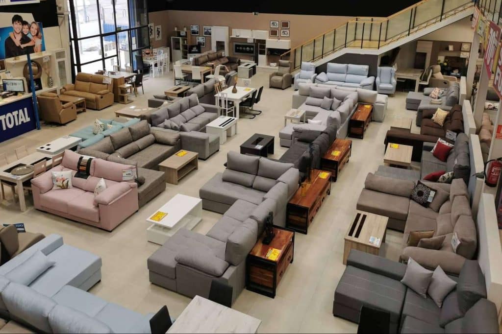 Franquicias Ahorro Total llega con el Black Friday en muebles, a partir del 1 de noviembre
