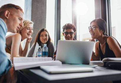 Alianzas estratégicas revolucionan la formación de la Universidad Pública