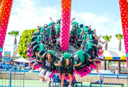El parque de atracciones Pola Park presenta su programación veraniega con nuevos horarios y espectáculos