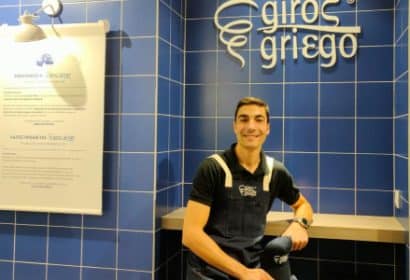 Interior local Giros Griego Santiago Basmalis