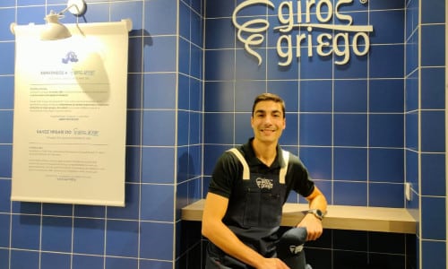 Interior local Giros Griego Santiago Basmalis