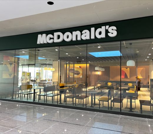 mcdonald's aeropuerto palma de mallorca