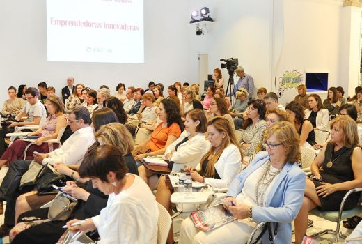 Mujeres que componen un nuevo orden